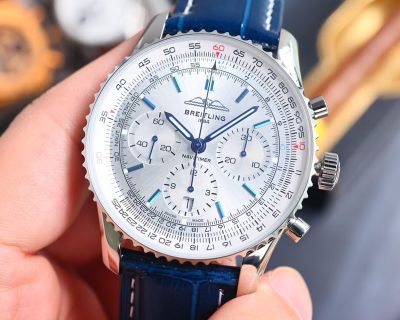 Breitling Navitimer chronometre 1884 43MM in Diameter B01 Movement White Watch